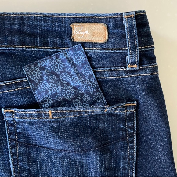PAIGE⎮Laurel Canyon Jeans⎮Size 27 - Picture 3 of 17